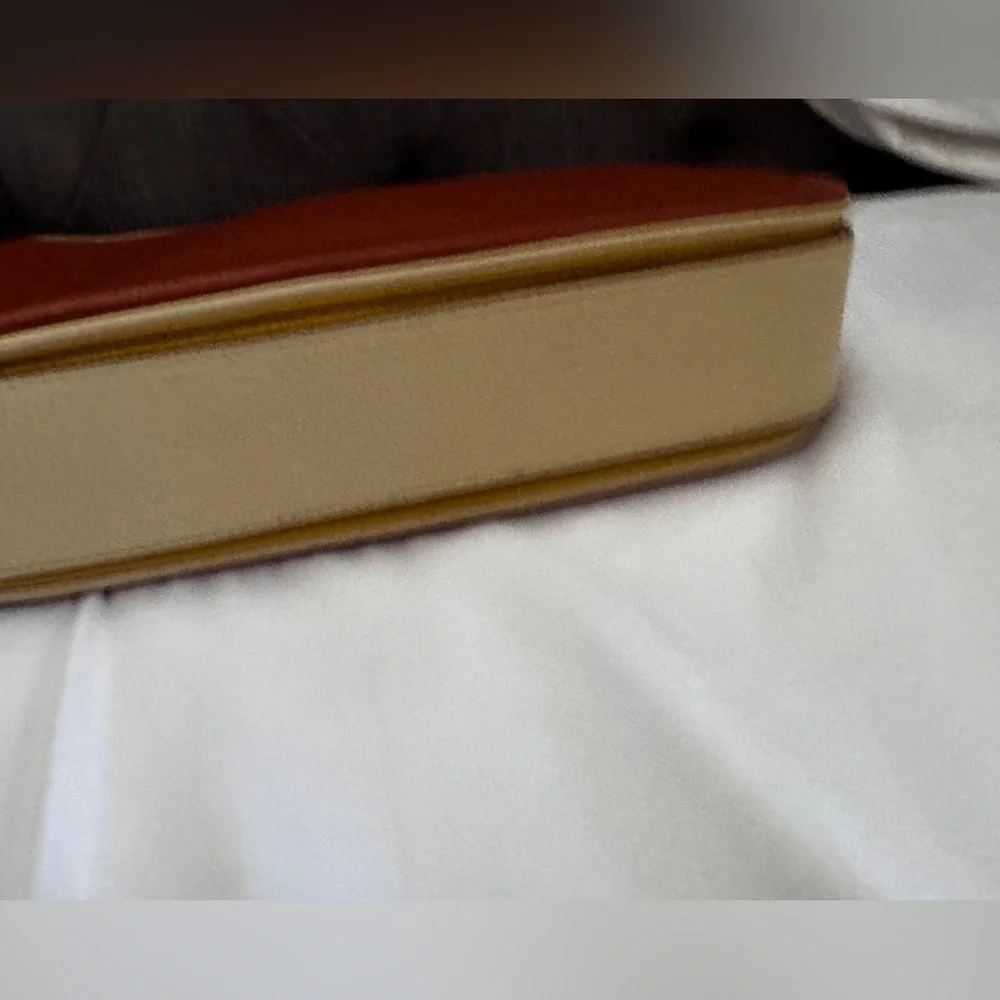 GUC Coach CASSIE Crossbody Bag - Picture 9 of 16